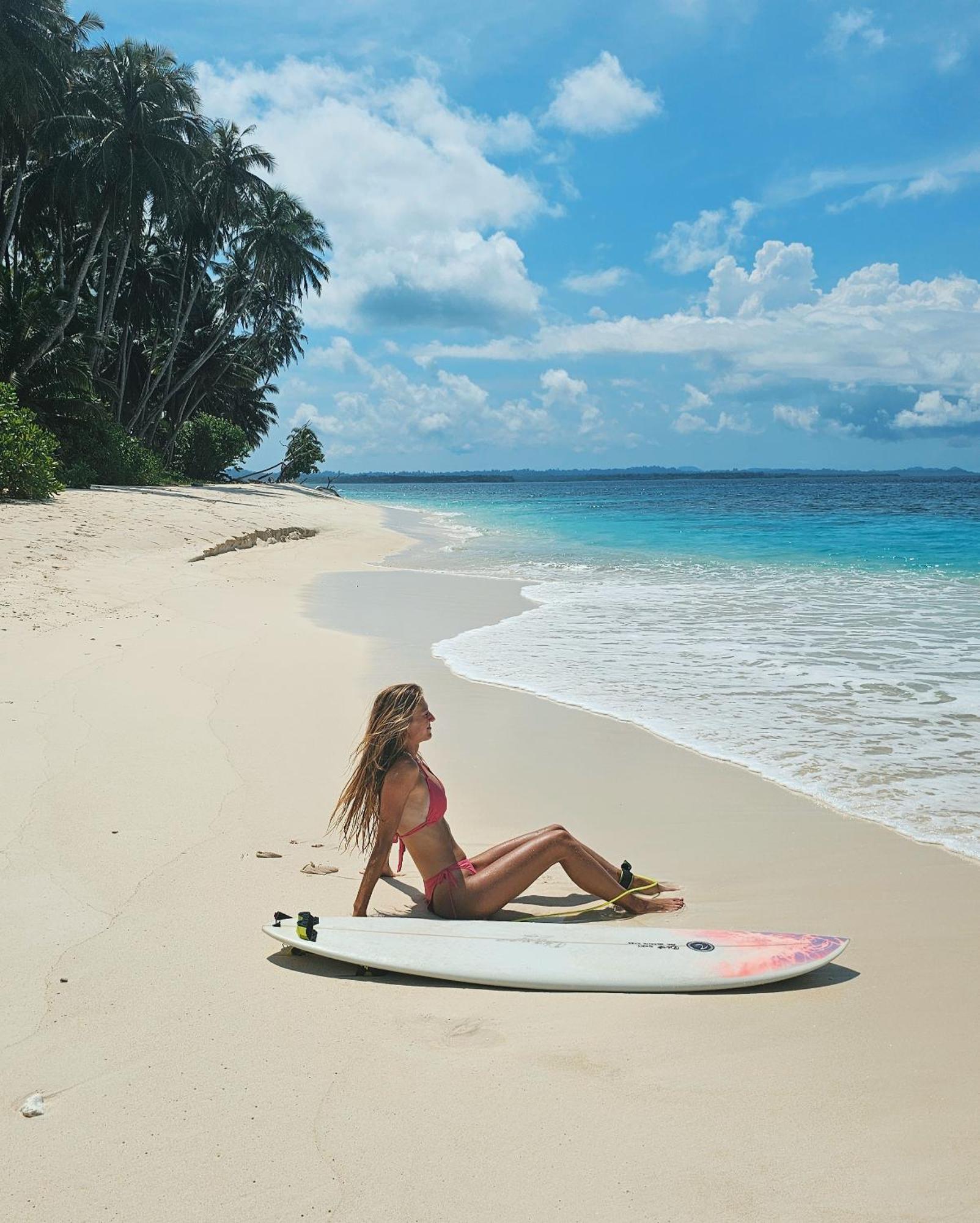 Pinang Island - Private Island Sea View Bungalows Singkil  Bagian luar foto